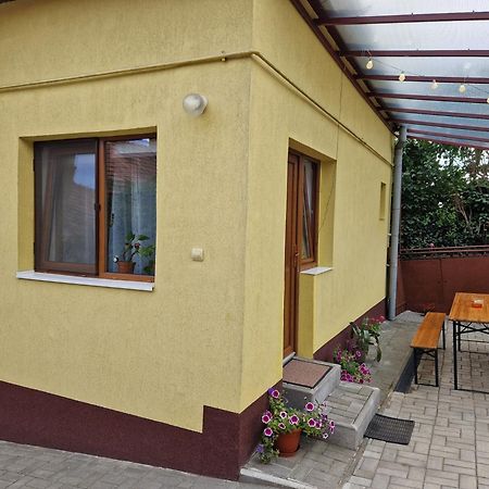 Готель 1 For Rent Клуж-Напока Екстер'єр фото